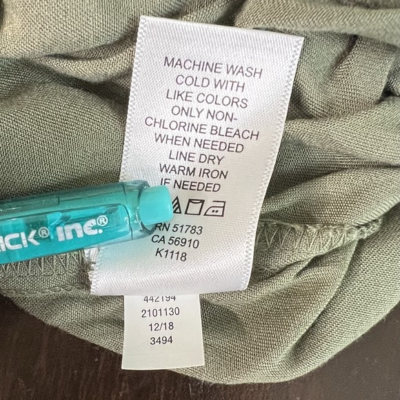 Maurices Green Wide Leg Jumpsuit M‎ Rayon Sleeveless Tie Waist Pockets - Picture 9 of 9